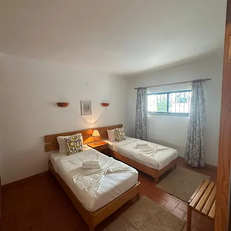 Apartment Alta Oura Beach